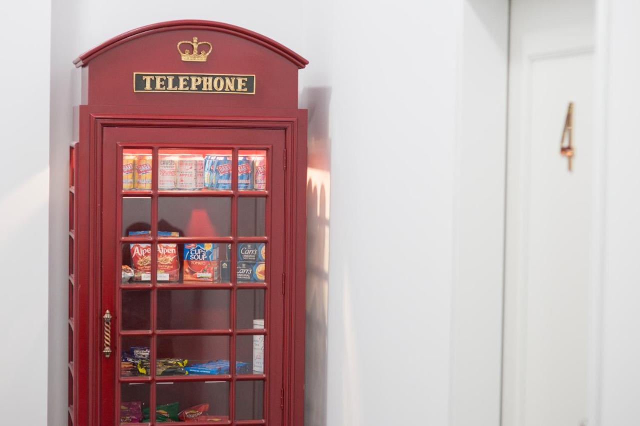 List Five - Your British Guesthouse Estugarda Exterior foto
