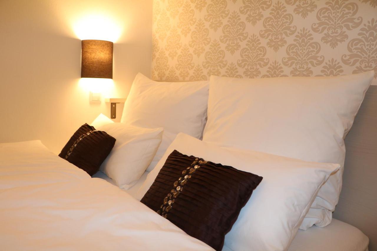 List Five - Your British Guesthouse Estugarda Exterior foto