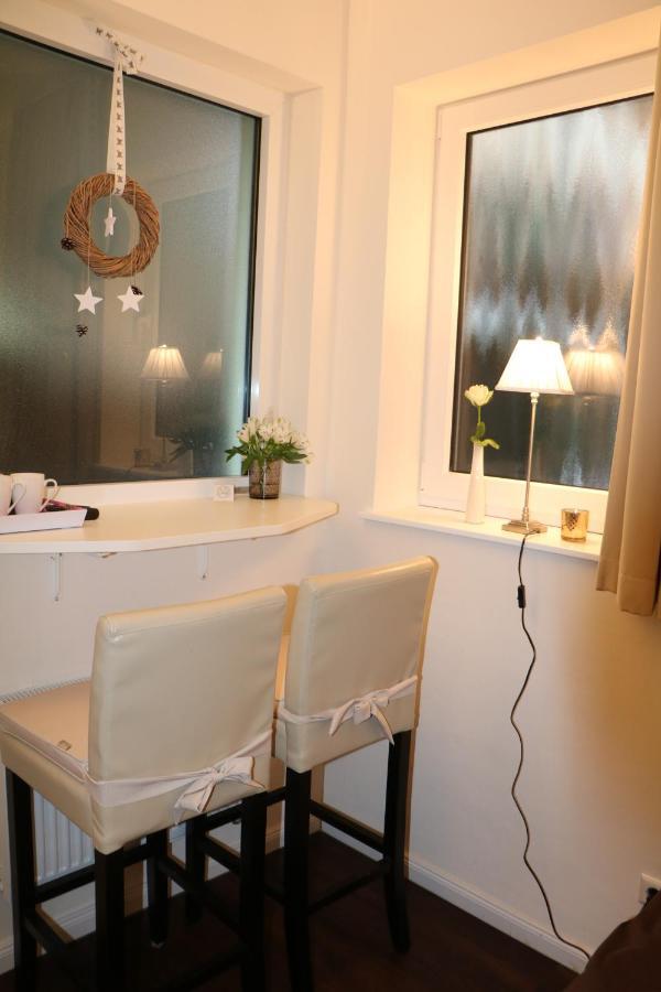 List Five - Your British Guesthouse Estugarda Exterior foto